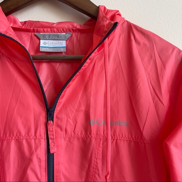 Columbia light windbreaker - Picture 4 of 11
